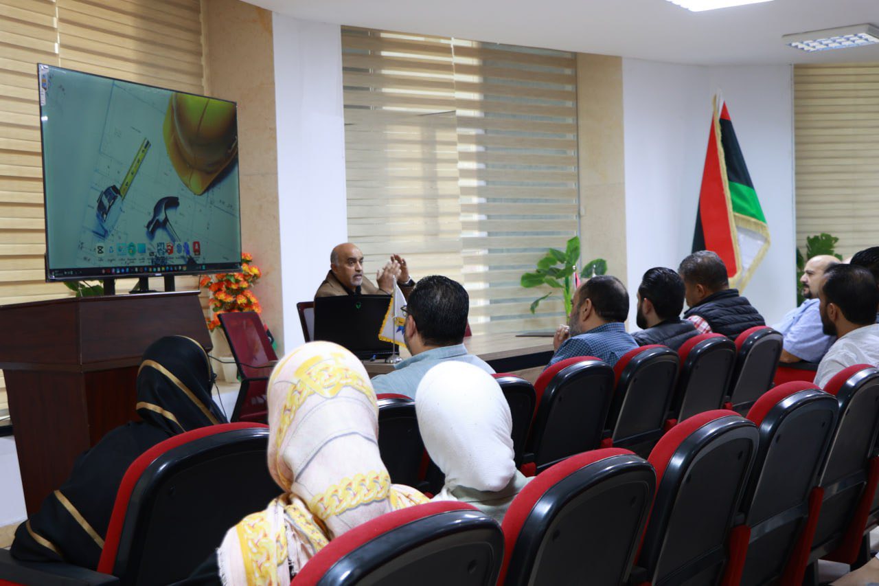 جامعة الرفاق الاهلية